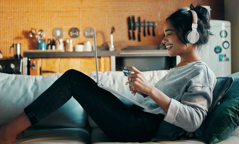 eCommerce Personalization Lifts Apparel Retailer’s Conversion Rate 13%
